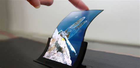 从LCD到OLED：2024年手机屏幕技术的供应链革命